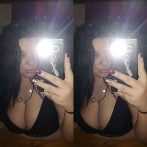 Meet your Posher, Abigail